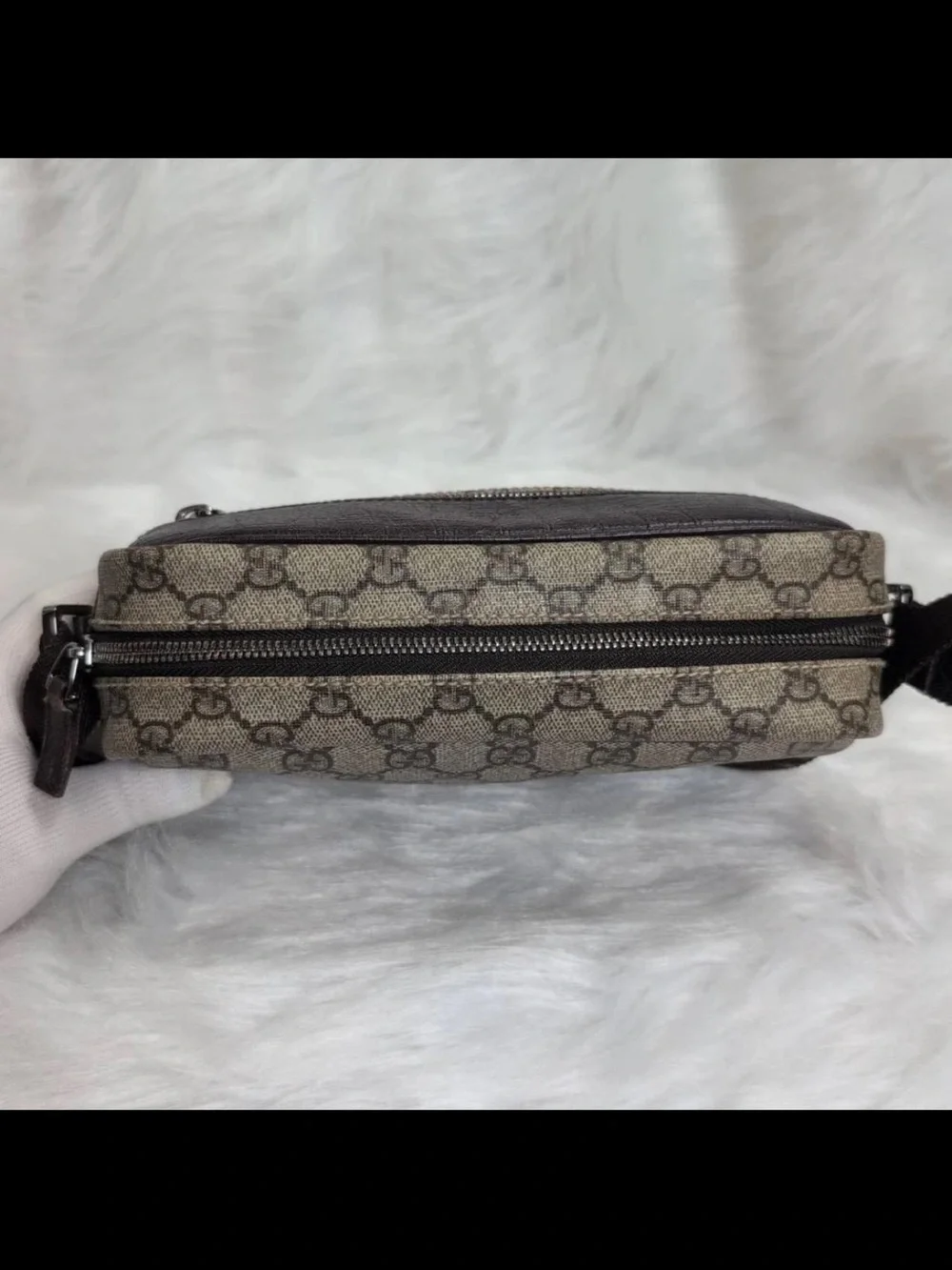 Gucci Brown GG Canvas Messenger Crossbody with Dark Brown Leather Trim